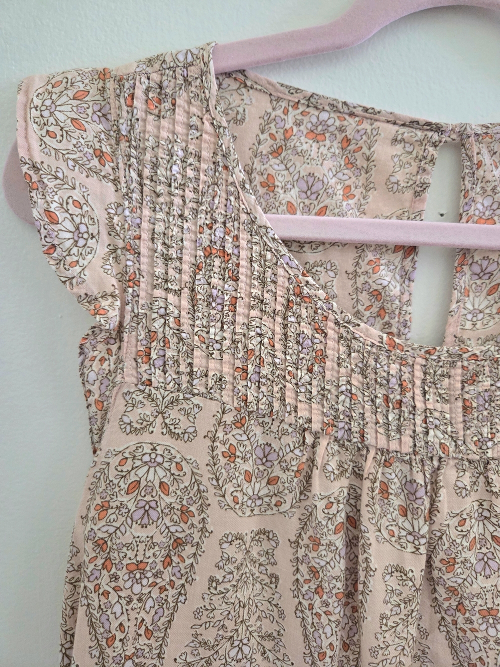Old Navy Pink Floral Paisley Smocked Cap Ruffle Sleeve Sleeveless Blouse Tank